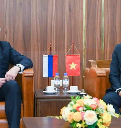 [Video] Báo Nhân Dân tiếp Đoàn đại biểu Hãng Thông tấn TASS (Liên bang Nga)