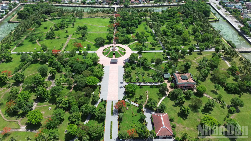 Thành cổ Quảng Trị nhìn từ trên cao.
