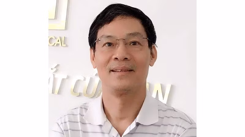 Nhà báo Lê Nghiêm, nguyên Trưởng ban Nhân Dân điện tử (giai đoạn 1998-2008)