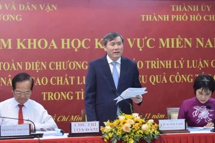 Các đồng chí chủ trì tọa đàm.