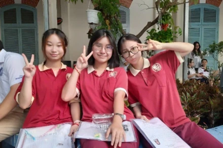 Thí sinh Thành phố Hồ Chí Minh tự tin bước vào kỳ thi tốt nghiệp.