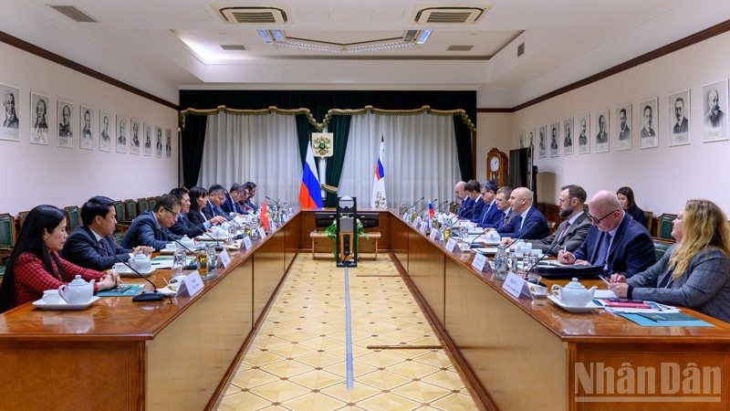 Toàn cảnh cuộc gặp làm việc với lãnh đạo Bộ Tài chính Liên bang Nga.