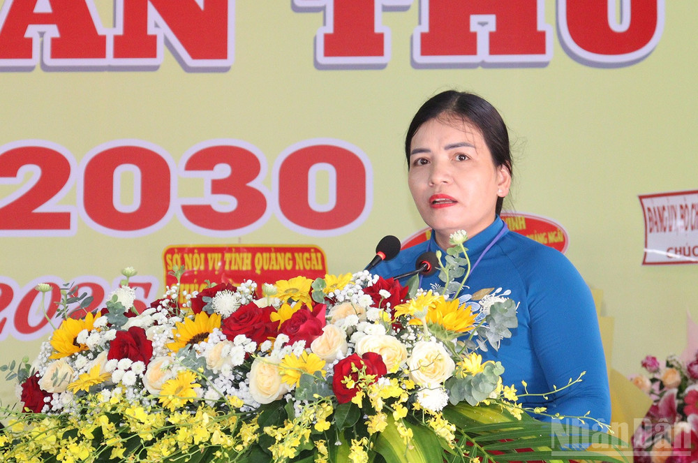 Đồng chí Y Ngọc, Ủy viên Ban Thường vụ Tỉnh ủy, Phó Chủ tịch Thường trực Ủy ban nhân dân tỉnh Quảng Ngãi phát biểu chỉ đạo đại hội. ndo_br_img-0093.jpg