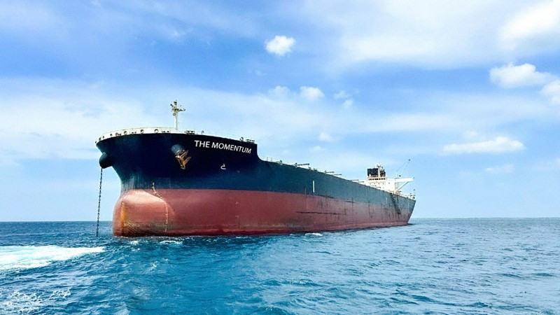 Tàu The Momentum tải trọng 110.000 DWT.