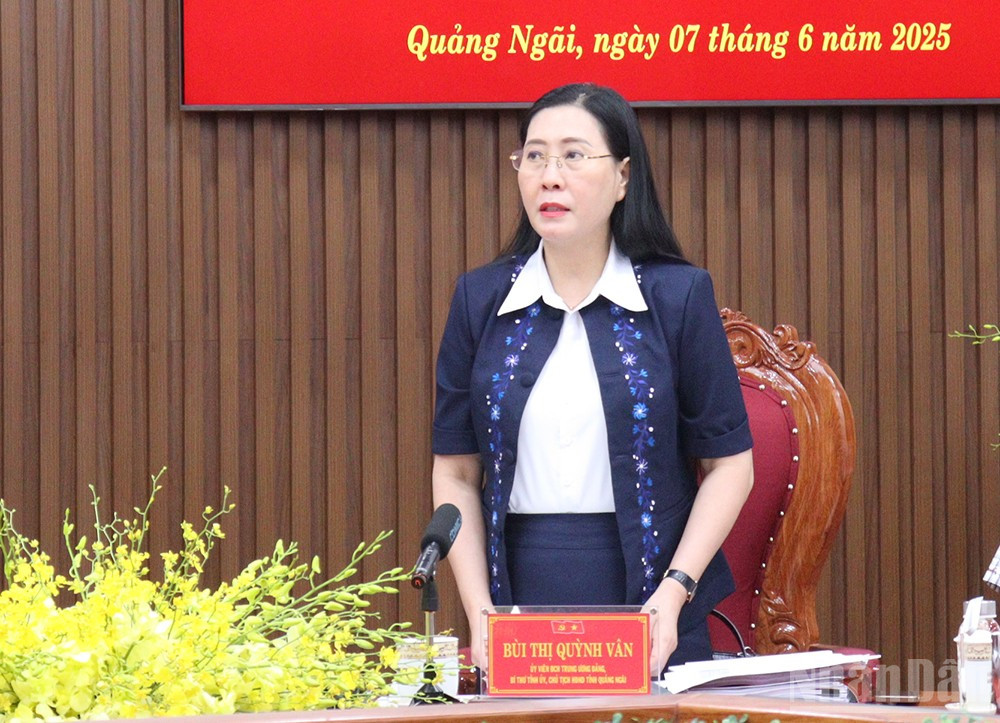 Theo đồng chí Bùi Thị Quỳnh Vân, Ủy viên Trung ương Đảng, Bí thư Tỉnh ủy, Chủ tịch Hội đồng nhân dân tỉnh Quảng Ngãi, tỉnh sẽ lập các đoàn kiểm tra, hướng dẫn, định hướng cho các xã trong quá trình vận hành bộ máy mới.