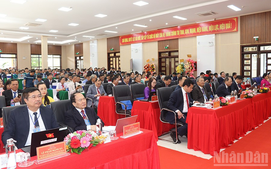 Các đại biểu tham dự đại hội. ndo_br_img-0029.jpg