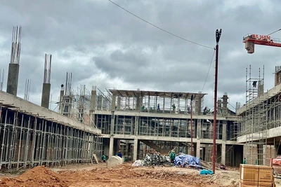 Dự án xây dựng Trường Liên cấp Si Pa Phìn hiện có tiến độ thi công và tiến độ giải ngân đạt và vượt kế hoạch đặt ra. 