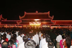 Ngành Y tế Quảng Trị tri ân các Anh hùng liệt sĩ, tiếp tục phát huy truyền thống cách mạng của quê hương.