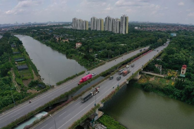 Phát triển giao thông tạo động lực thúc đẩy kinh tế-xã hội. dji-0722.jpg