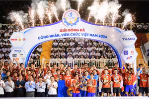 Đội Công đoàn Ngân hàng Việt Nam lên ngôi vô địch năm 2026. 