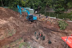 Khu vực tìm kiếm, quy tập hài cốt liệt sĩ ở khu B, Công viên Lê Thị Riêng. (Ảnh: Bộ Tư lệnh Thành phố Hồ Chí Minh)
