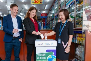Các đơn vị liên quan khởi động dự án thu gom, tái chế vỉ thuốc.