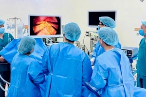 Một ca can thiệp điều trị ung thư đại trực tràng.