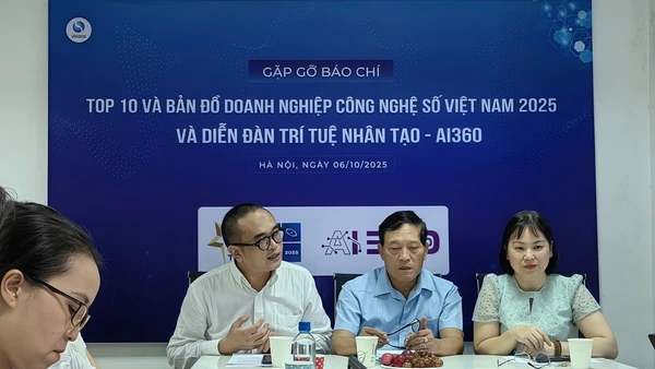 VINASA họp báo công bố lễ vinh danh Top 10 Doanh nghiệp công nghệ số xuất sắc Việt Nam 2025 và Công bố Bản đồ Doanh nghiệp công nghệ số Việt Nam 2025 trong 23 lĩnh vực.