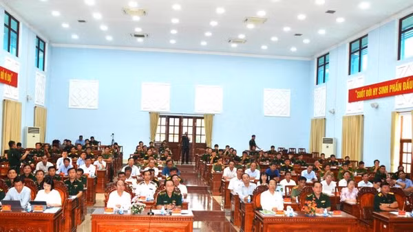 Ban Chỉ huy Bộ đội Biên phòng tỉnh Vĩnh Long tổ chức Hội nghị rút kinh nghiệm hoạt động tổ chức quân sự địa phương.