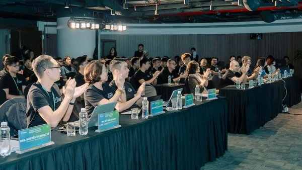 Chung kết VPBank Technology Hackathon 2025 - Senior Track.