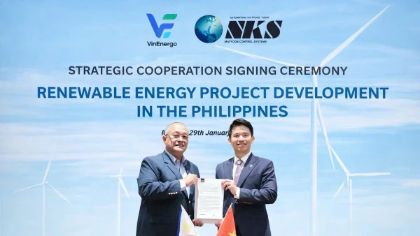 Ông Andre Pablo G. Fausto, Chủ tịch NKS Renewables (trái) và ông Nguyễn Anh Khoa, Tổng Giám đốc VinEnergo (phải) tại buổi lễ ký kết hợp tác giữa hai bên.