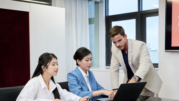 FPT sở hữu đội ngũ hàng nghìn chuyên gia điện toán đám mây đạt chứng nhận quốc tế.