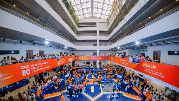 FPT Schools tổ chức ngày hội công nghệ FSchools Open STEM Day 2026 quy mô gần 4.000 người tại Hà Nội.