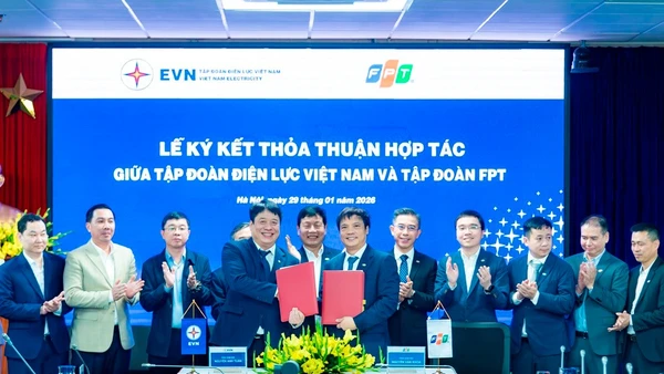 Tập đoàn Điện lực Việt Nam (EVN) và Tập đoàn FPT ký kết thỏa thuận hợp tác chiến lược.