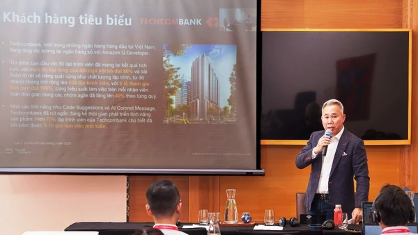 Họp báo công bố nghiên cứu "Khai phá tiềm năng AI của Việt Nam".