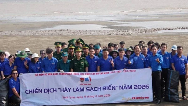 Hoạt động trong Chương trình "Tháng 3 biên giới" tại Vĩnh Long.