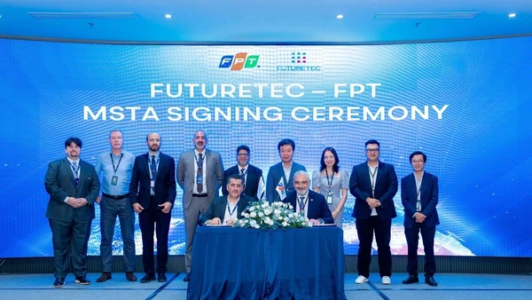 Lễ ký kết hợp tác giữa FPT và FutureTEC.