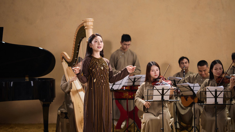 Nữ ca sĩ Hoài Phan.