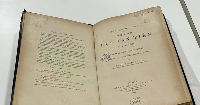 Tác phẩm in bằng chữ Quốc ngữ in năm 1883. (Ảnh minh họa: TTXVN)