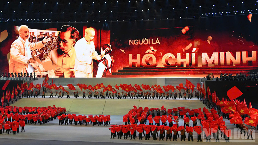 Một tiết mục trong chương trình. (Ảnh: THỦY NGUYÊN)