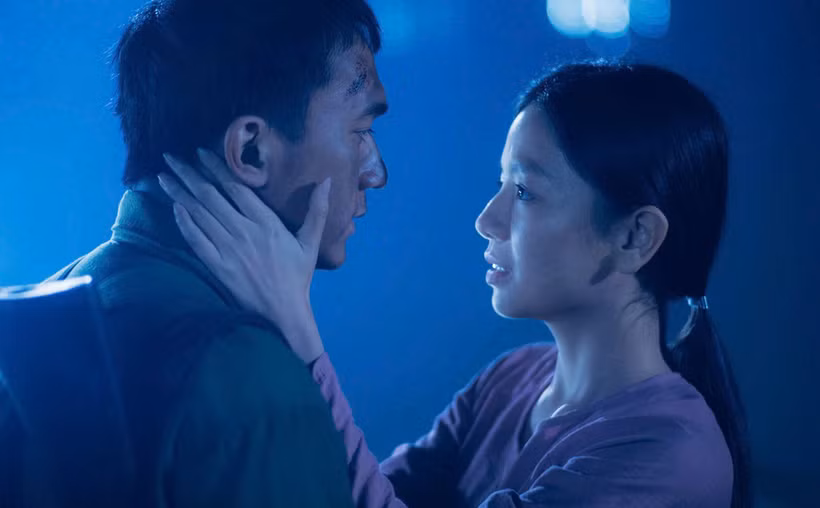 Cảnh trong phim "Mưa đỏ". (Ảnh: Galaxy Studio)