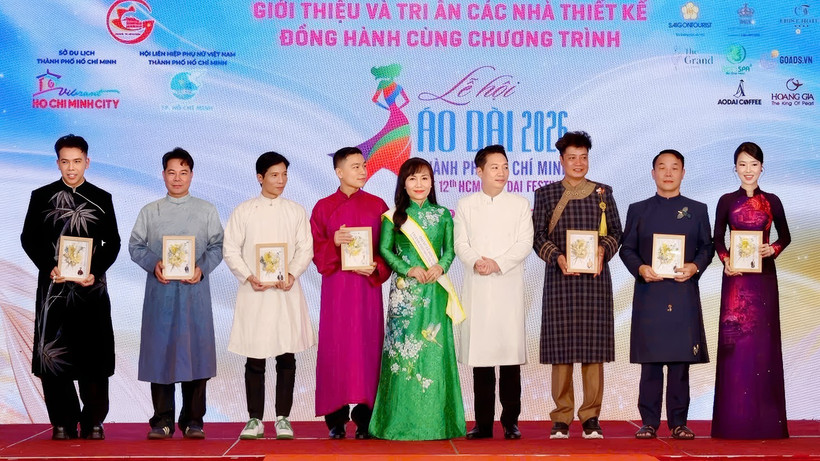 Các nhà thiết kế đồng hành cùng Lễ hội Áo dài Thành phố Hồ Chí Minh. (Ảnh: NVCC)