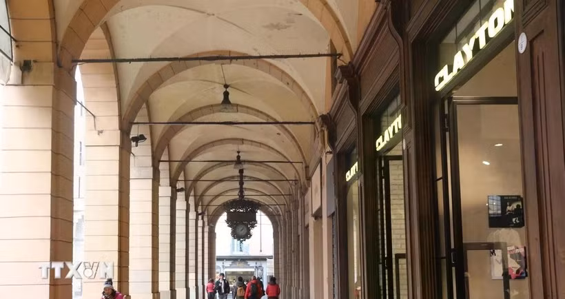 Muôn vẻ mái vòm tại Bologna. (Ảnh: TTXVN)