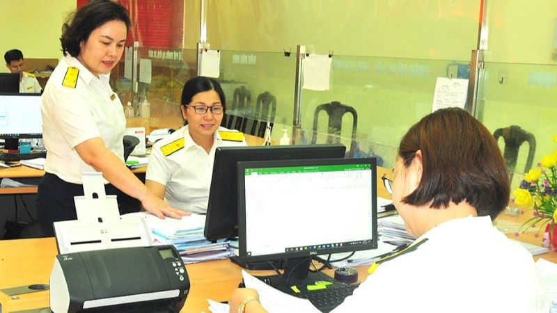 Ngành Thuế tổ chức theo dõi, giám sát, kiểm tra chặt chẽ tiến độ thực hiện các biện pháp đôn đốc, cưỡng chế để đảm bảo việc thực hiện các chỉ tiêu thu nợ và hạn chế phát sinh thêm nợ mới