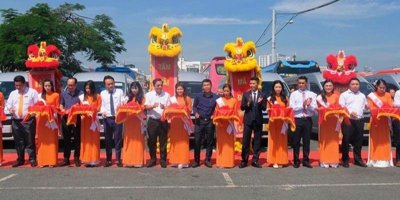 FUTA Bus Lines ra mắt dịch vụ đón trả tận nơi để phục vụ khách hàng tốt hơn.