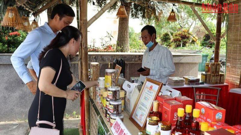 Mộ Đức là địa phương có sản phẩm OCOP nhiều nhất tỉnh Quảng Ngãi. (Ảnh: HIỂN CỪ)