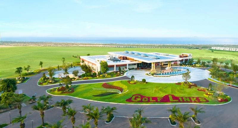 Nhà điều hành sân KN Golf Links.