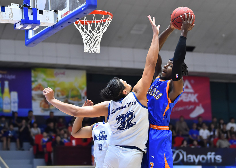 [Ảnh] VBA 2023: Nha Trang Dolphins “dập tắt” hy vọng của bóng rổ Thủ đô
