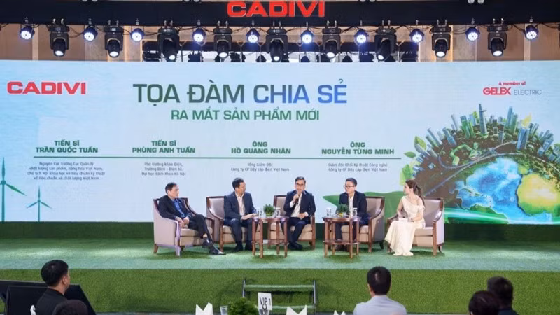 Toạ đàm chia sẻ về xu hướng chuyển dịch xanh trong sự kiện ra mắt sản phẩm dây điện không chì LF và chậm cháy LSHF của CADIVI.