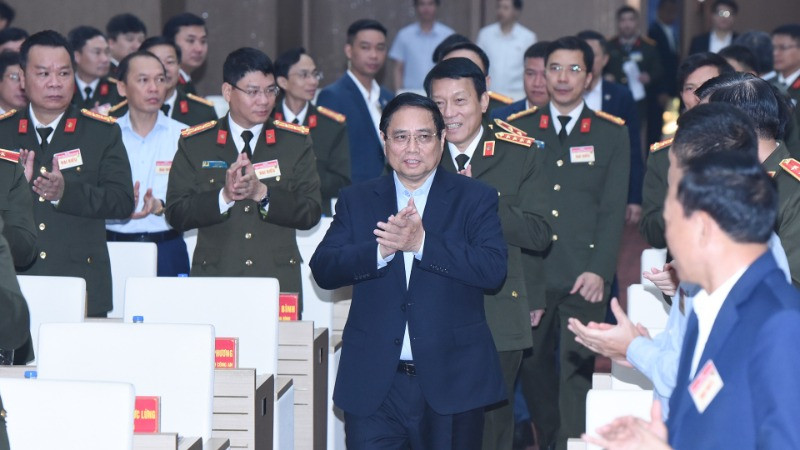 Thủ tướng Phạm Minh Chính đến dự hội nghị. 