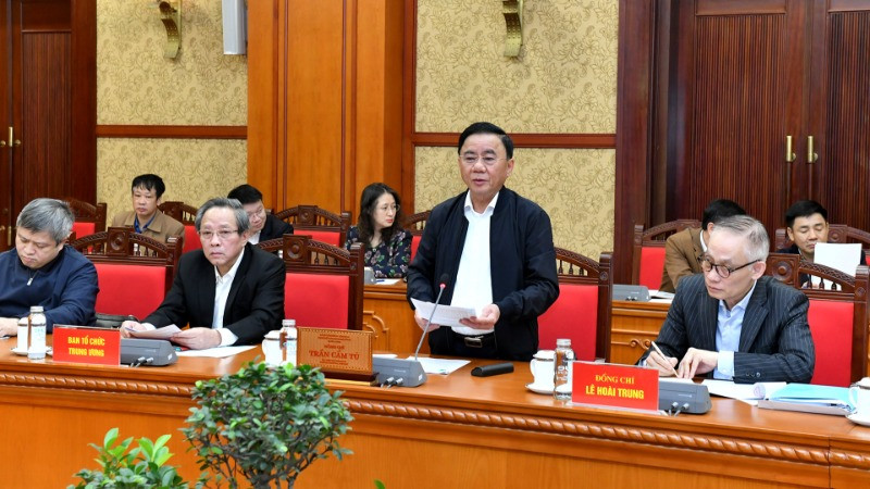 Đồng chí Trần Cẩm Tú, Ủy viên Bộ Chính trị, Thường trực Ban Bí thư chủ trì hội nghị triển khai Chương trình làm việc của Bộ Chính trị, Ban Bí thư năm 2025.