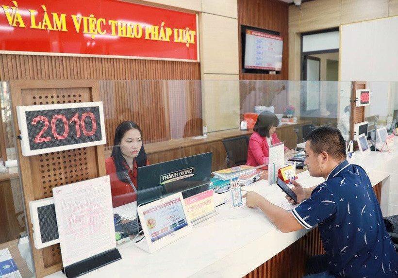 Sắp xếp, tinh gọn bộ máy quản lý nhà nước để đáp ứng các yêu cầu cải cách thúc đẩy tăng trưởng kinh tế trong giai đoạn mới.