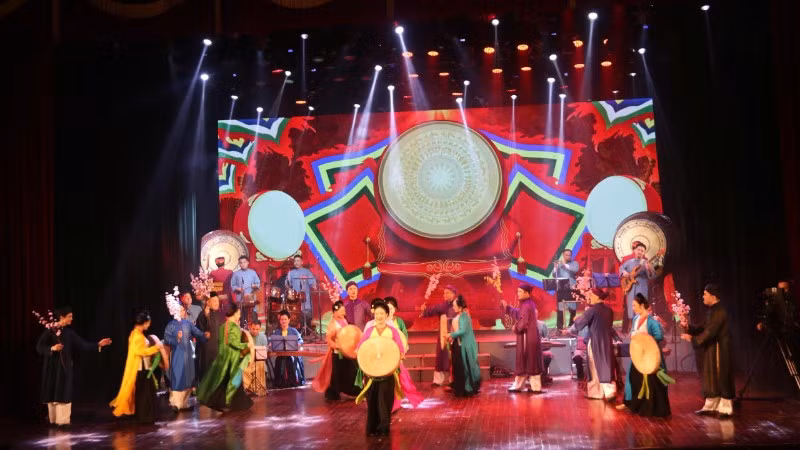 Một tiết mục nghệ thuật tại Lễ bế mạc Liên hoan. (Ảnh: BTC)