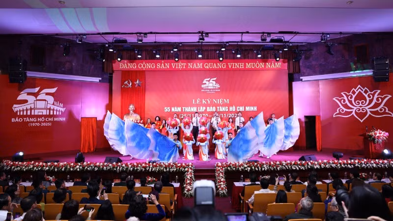 Bảo tàng Hồ Chí Minh tổ chức Lễ kỷ niệm 55 năm ngày thành lập. (Ảnh: THANH TÙNG)