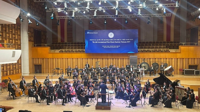 Festival Quốc tế Âm nhạc Mới là một trong những sự kiện quan trọng của đời sống âm nhạc chuyên nghiệp Việt Nam.