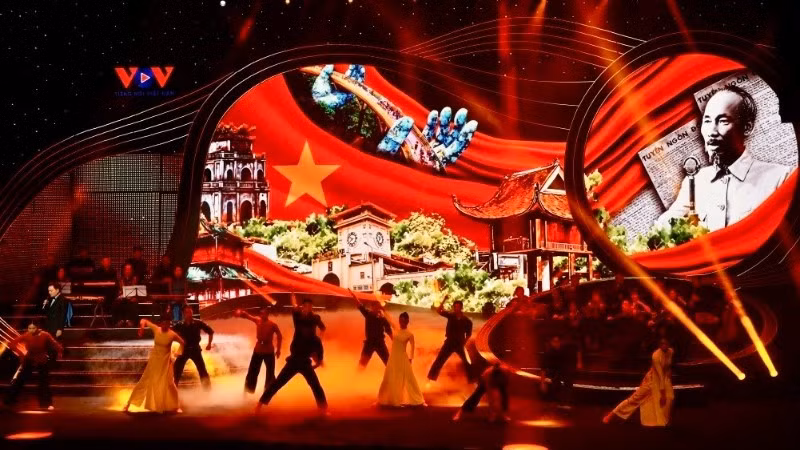 Chương trình “Với Đảng vẹn toàn niềm tin yêu” hướng tới chào mừng Đại hội đại biểu toàn quốc lần thứ XIV của Đảng. (Ảnh: VOV)