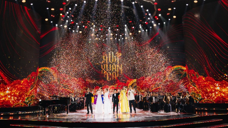 "Hoa xuân ca" là lời ngợi ca đất nước qua chiều sâu văn hóa và vẻ đẹp nghệ thuật. (Ảnh: VTV)