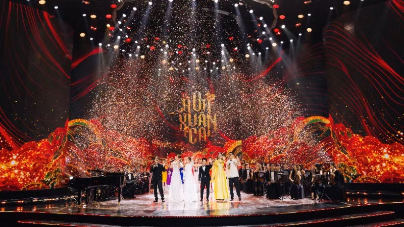 "Hoa xuân ca" là lời ngợi ca đất nước qua chiều sâu văn hóa và vẻ đẹp nghệ thuật. (Ảnh: VTV)