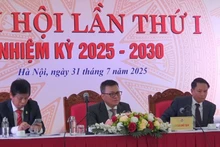 Đoàn Chủ tịch tại Đại hội. (Ảnh: Nguyễn Trọng Lịch/ TTXVN)