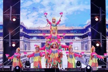 Giới thiệu văn hóa truyền thống Huế tại Lễ hội Du lịch-Văn hóa Việt Nam tại Hàn Quốc năm 2022. (Ảnh: Bộ Văn hóa, Thể thao và Du lịch cung cấp)
